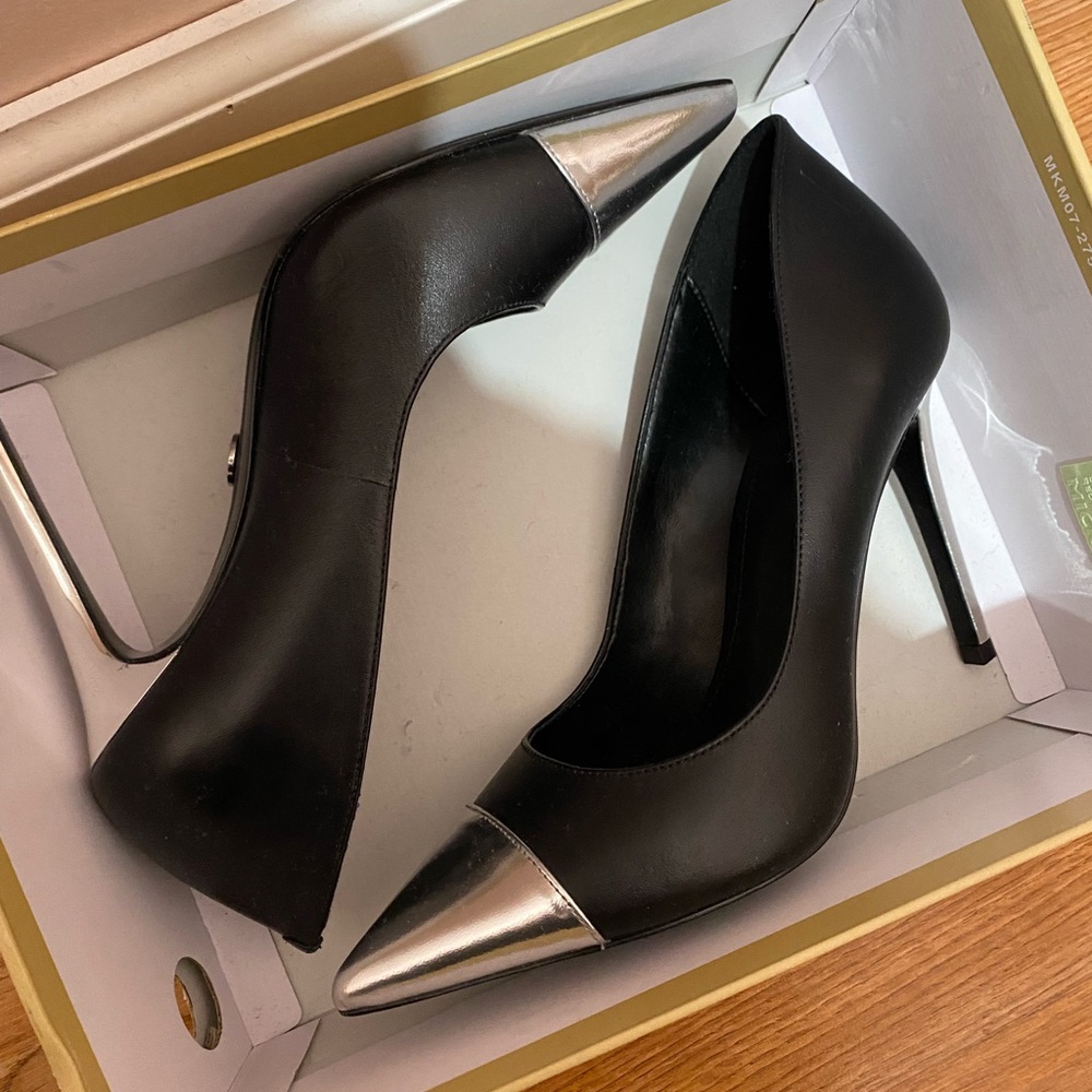 Michael kors heels brand new